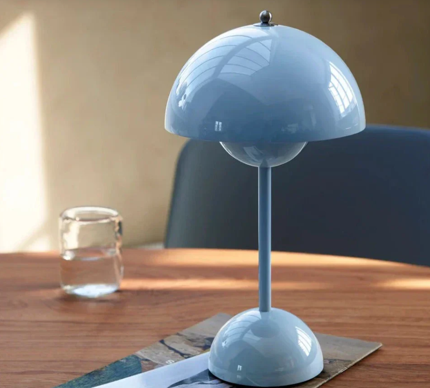 La lámpara de mesa LED Auroraglo