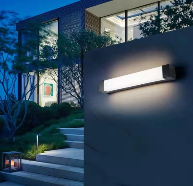 Lámpara de pared lineal para exteriores