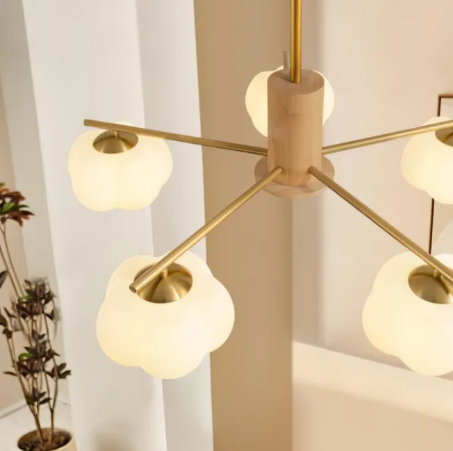 Candelabro de sala de estar con bolas de algodón de madera creativas